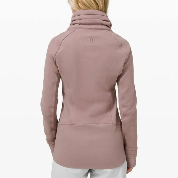 Lululemon Zip Up Radiant II Jacket Violet Verbena Womens M NWT EXPIRED COLOR! - Picture 2 of 12